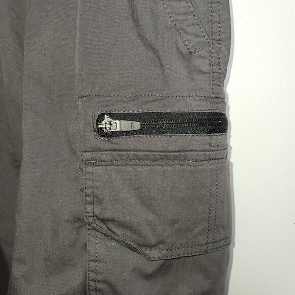 BC Clothing Men Cargo  Performance Shorts M x30 Black Convertible - Picture 3 of 11